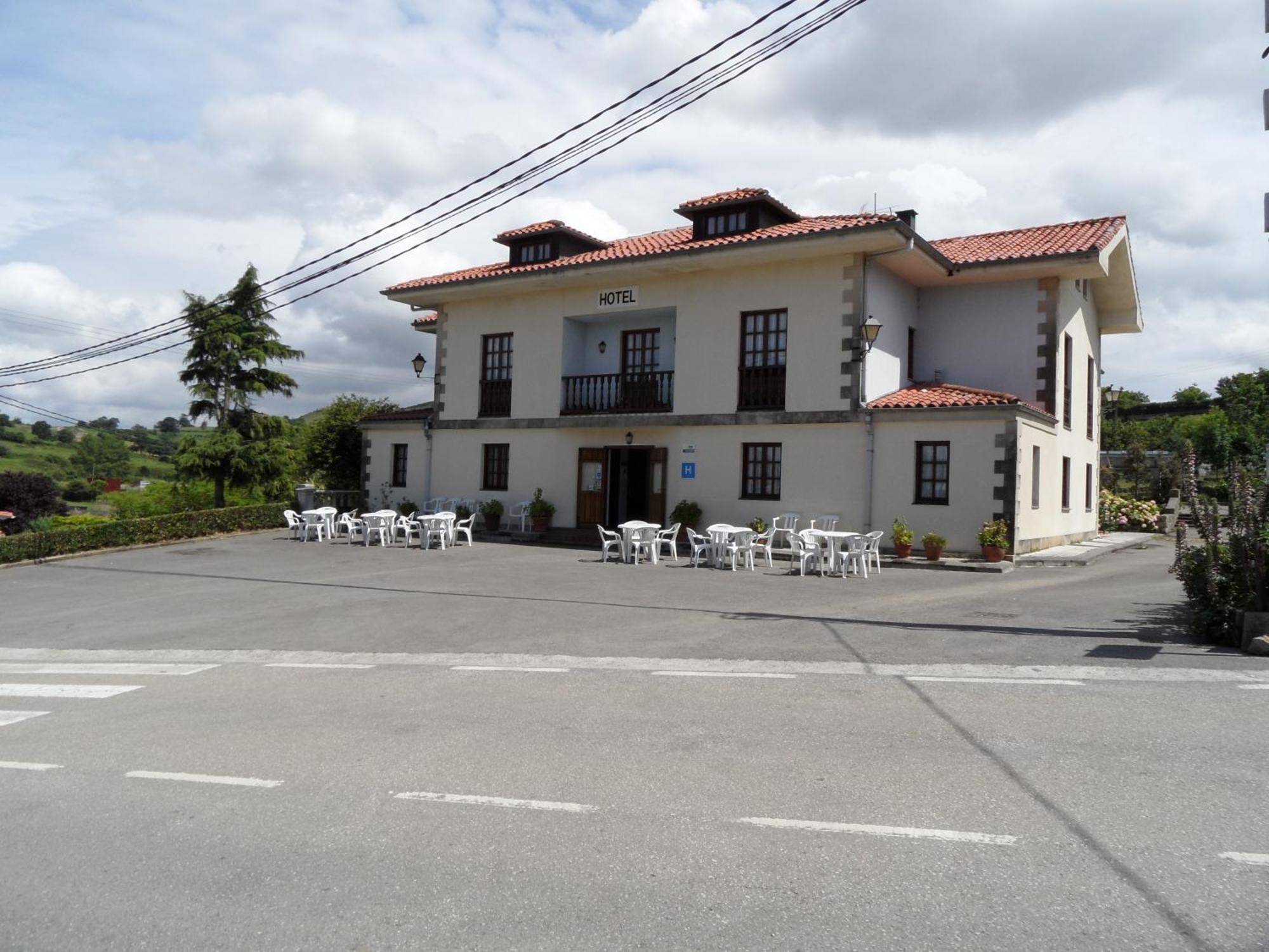 Hotel Salldemar Santillana del Mar Exterior photo